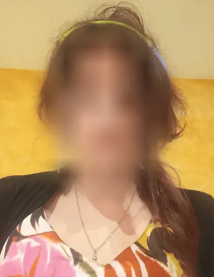 Emilia, 35