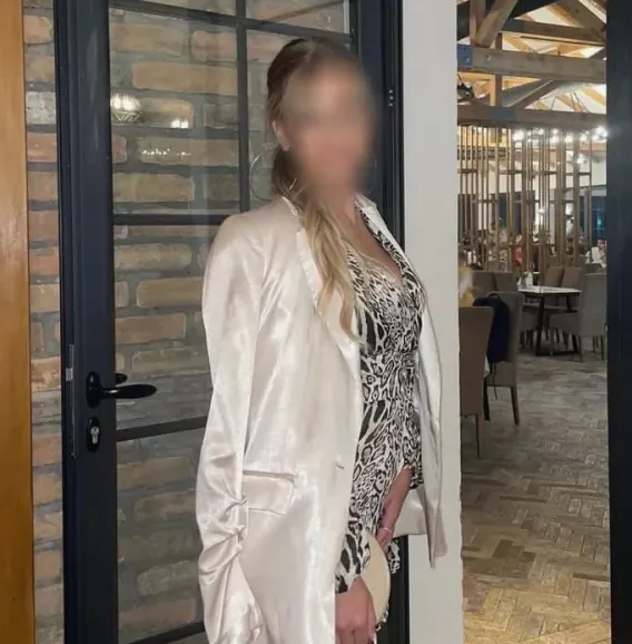 Iina, 25