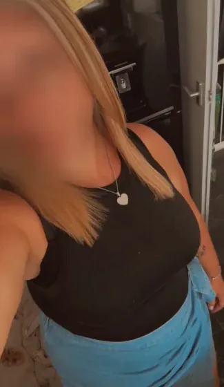 Terhi, 28
