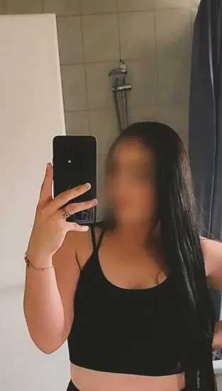 Venla, 28